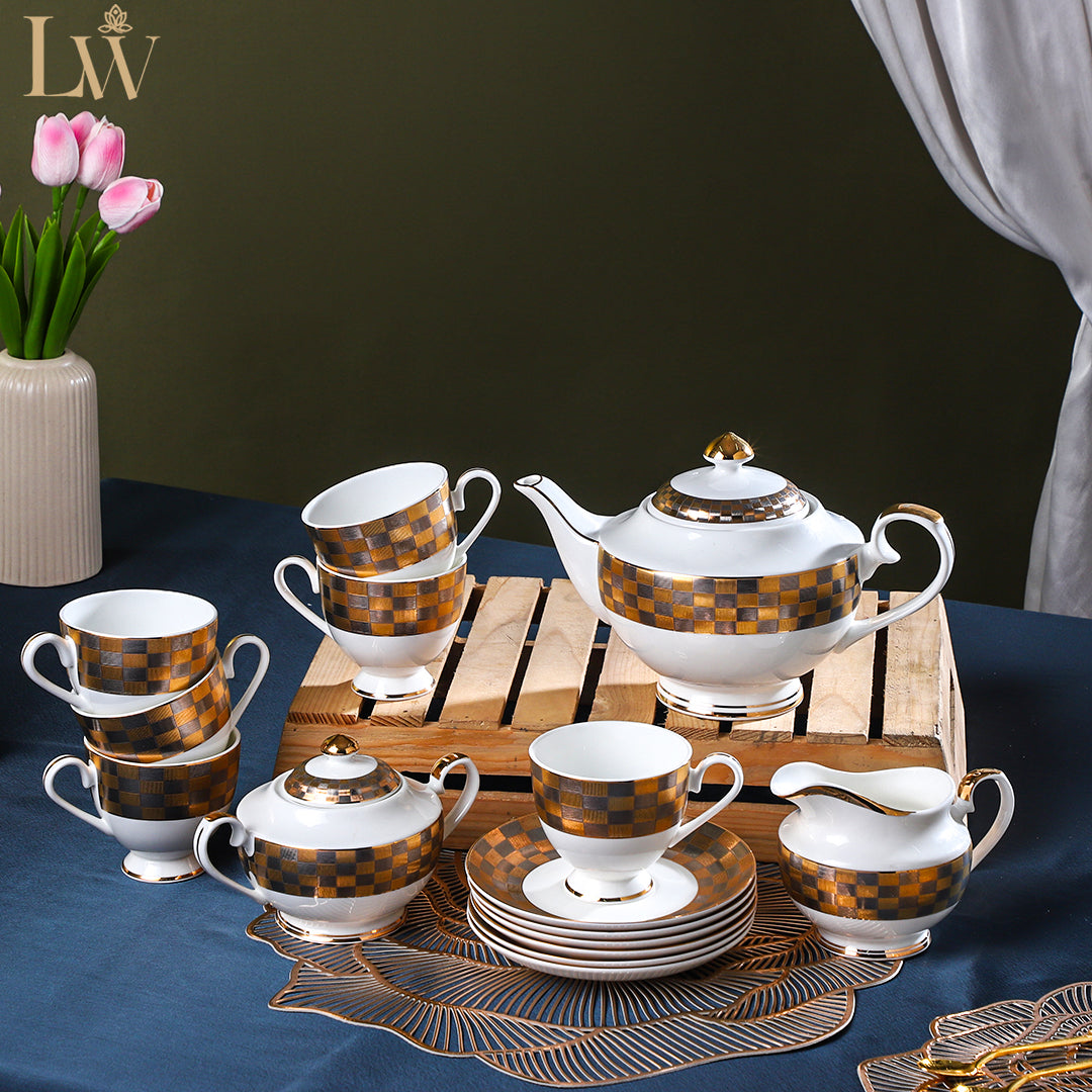 Royal Chess Luxe Teaset