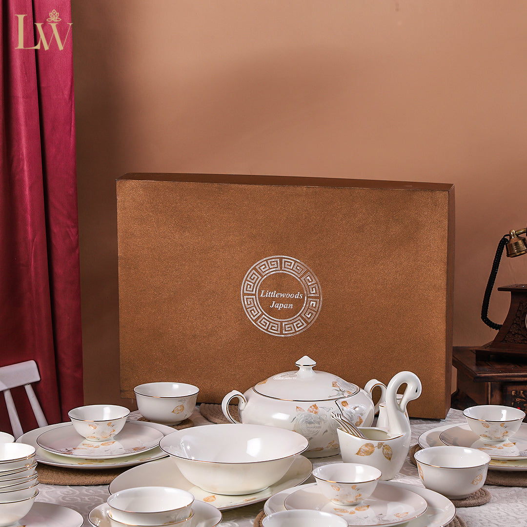 Bluah d'Or 44 Piece Dinner Set