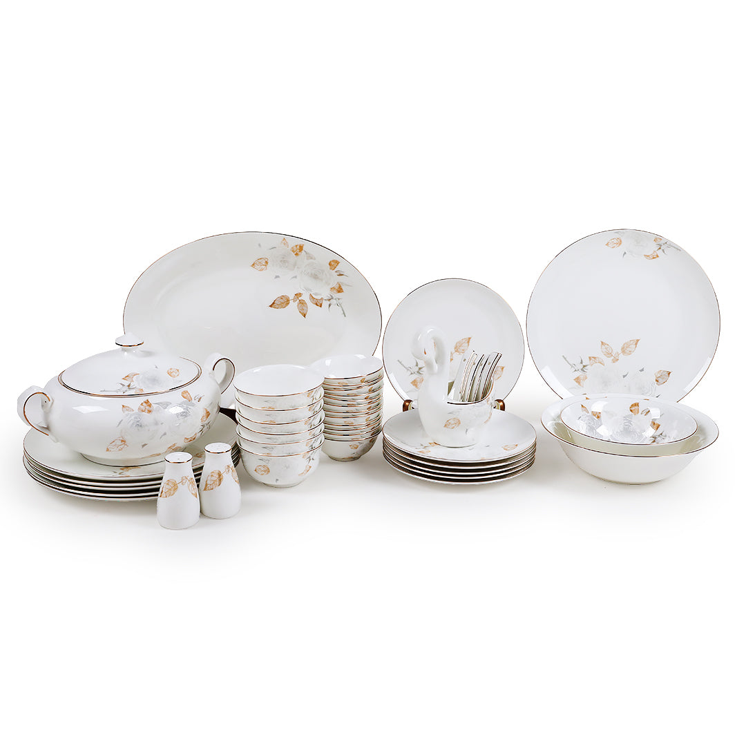 Bluah d'Or 44 Piece Dinner Set